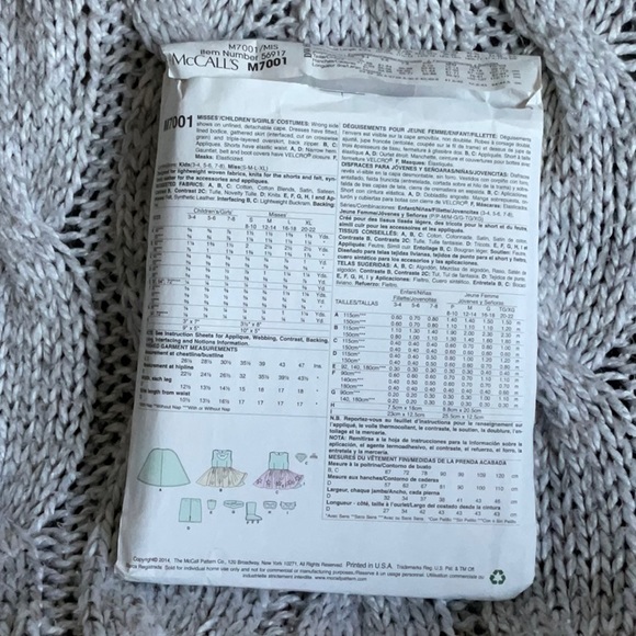 Wonder Woman, Super Women, Hero Vintage McCall’s Costumes Sewing Pattern - Picture 2 of 3